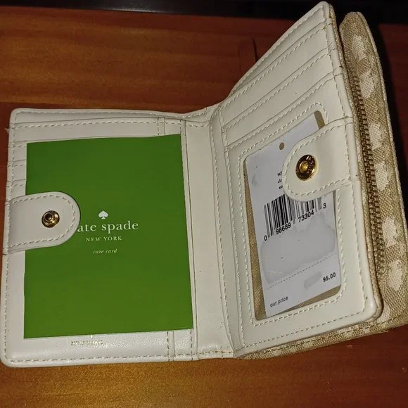 Kate Spade Wallet - Picture 3 of 4